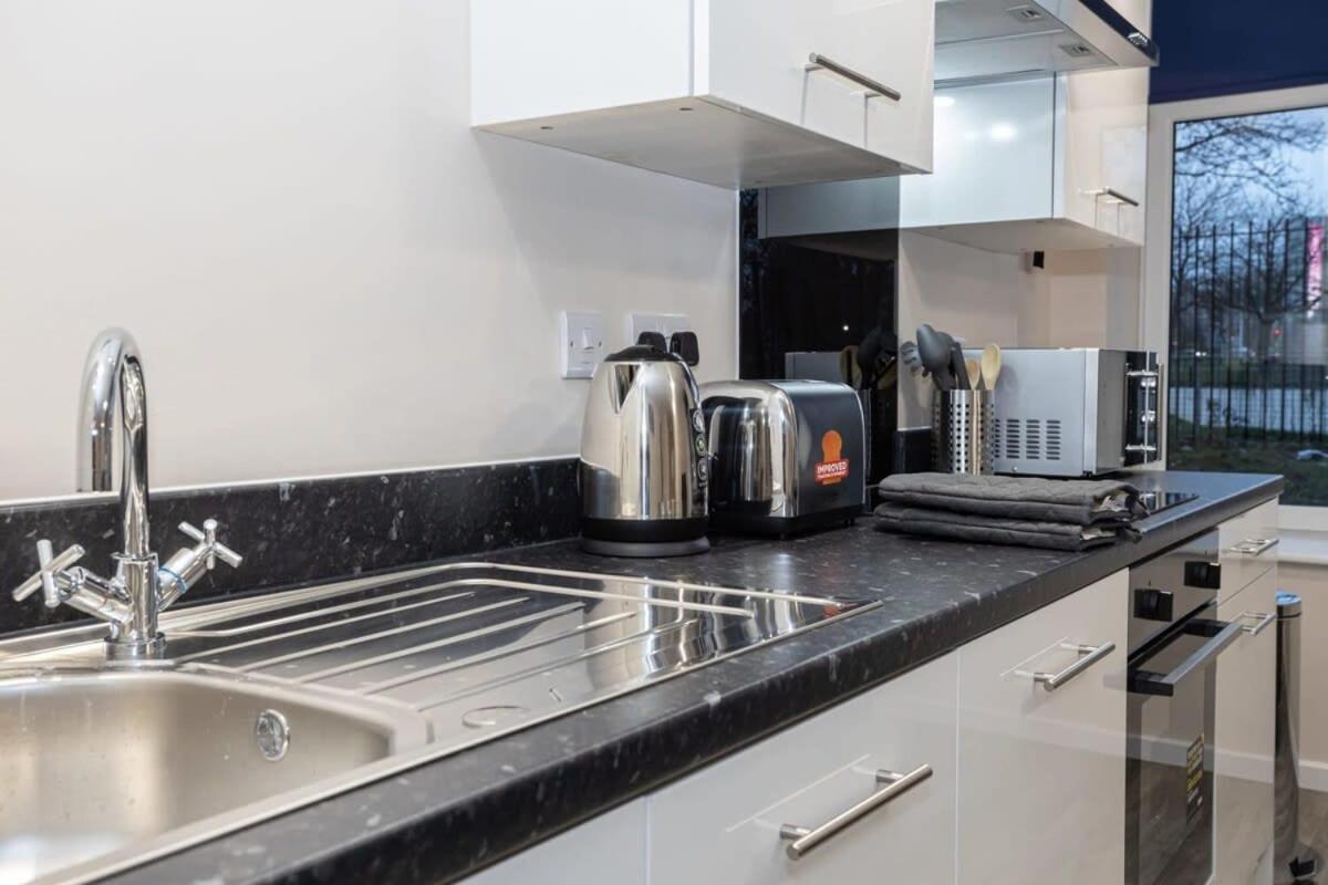 Lovely 1 Bedroom Apartment In 맨체스터 외부 사진